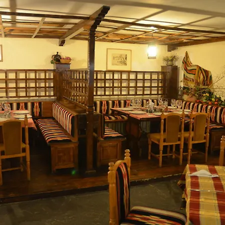 Hotel Madara 3*